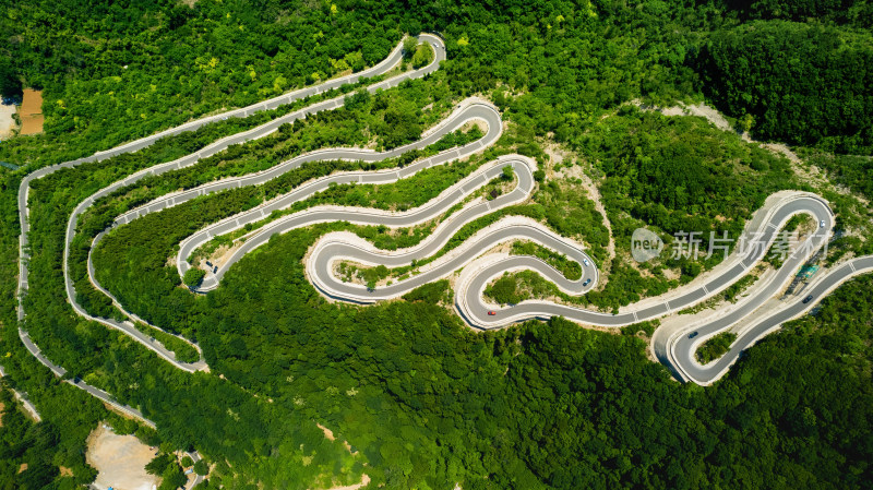 青州仰天山九龙盘盘山路青山风景