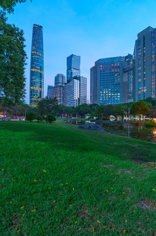 广州珠江新城花城广场摩天大楼地标建筑群