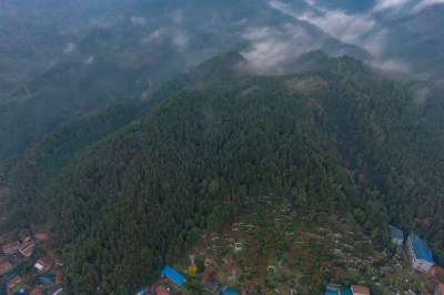 高山云海日出迷雾航拍摄影图