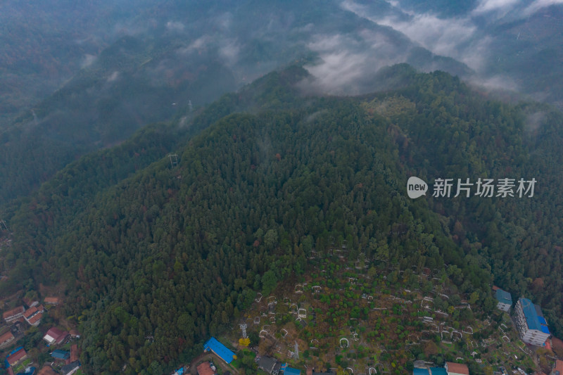 高山云海日出迷雾航拍摄影图