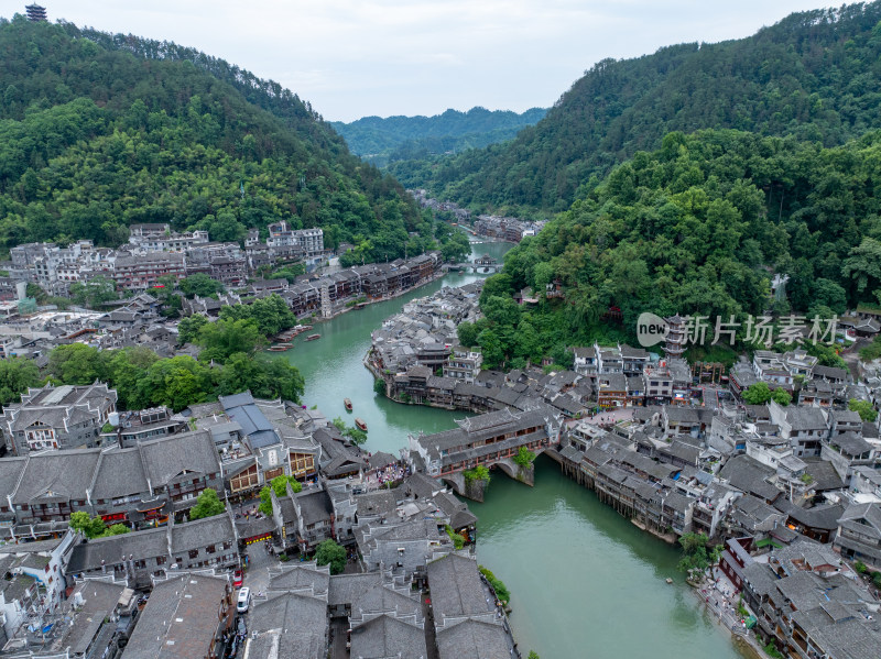 湖南湘西凤凰古城航拍