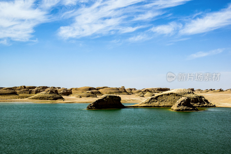 乌素特(水上)雅丹景区