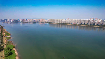 城市沿江高楼建筑长沙湘江世纪城航拍