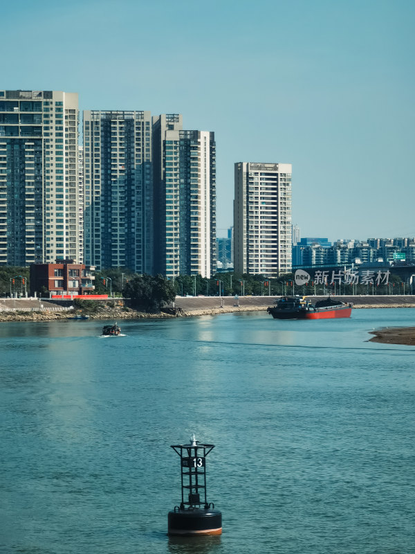 佛山市东平河江景半月岛湿地公园