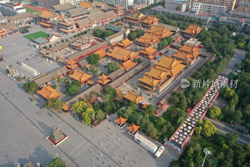 航拍内蒙古呼和浩特玉泉区大召寺