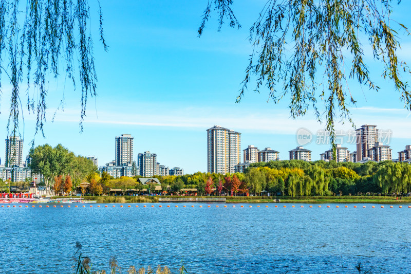 北京通州区大运河边的副中心的新城市景观