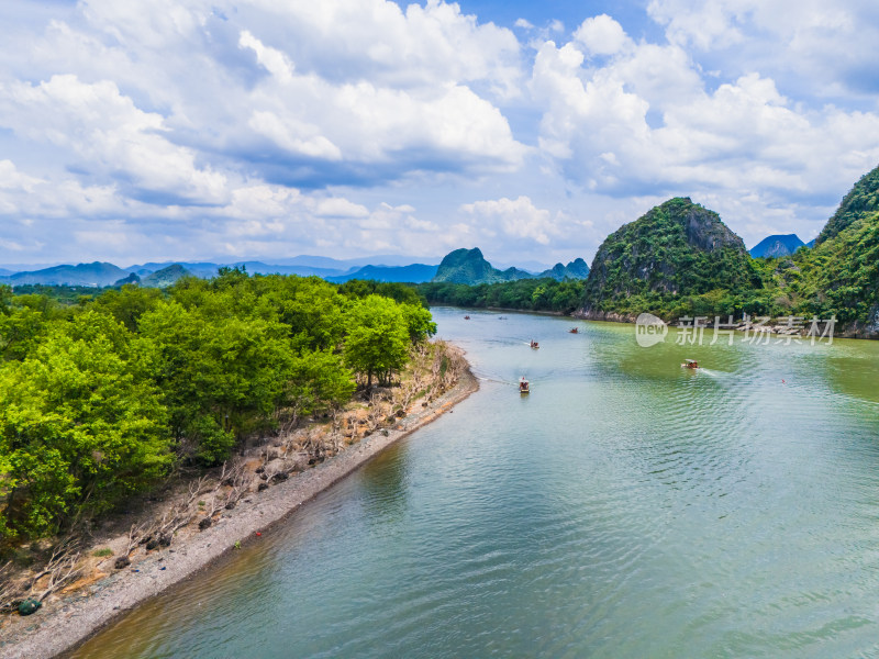 桂林夏季漓江风景区