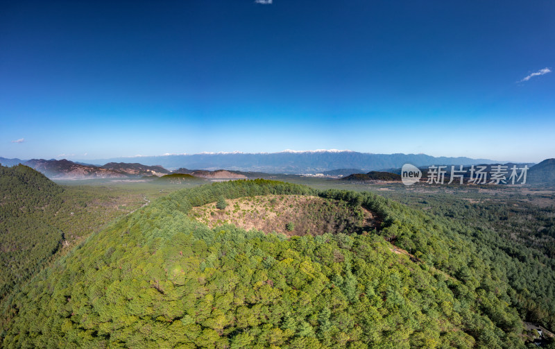 腾冲火山口