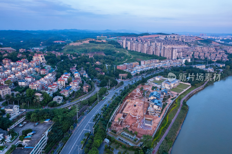 广西南宁仙葫邕江岸城市住宅建筑航拍风光