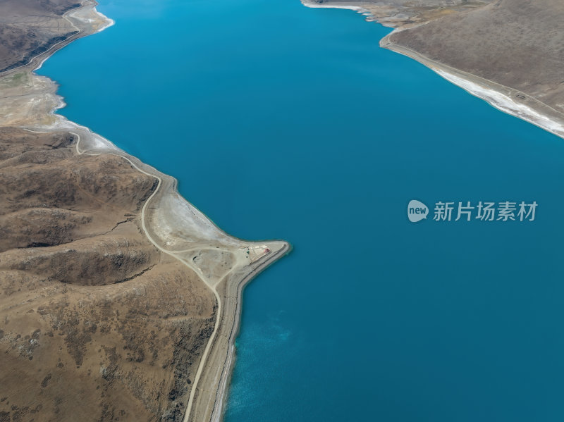 西藏山南羊卓雍措圣湖神湖蓝色高空航拍