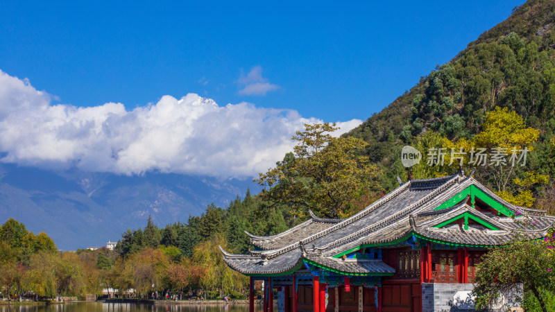 丽江古城黑龙潭景