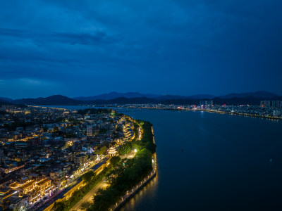 航拍夏季夜晚潮州广济楼夜景风光