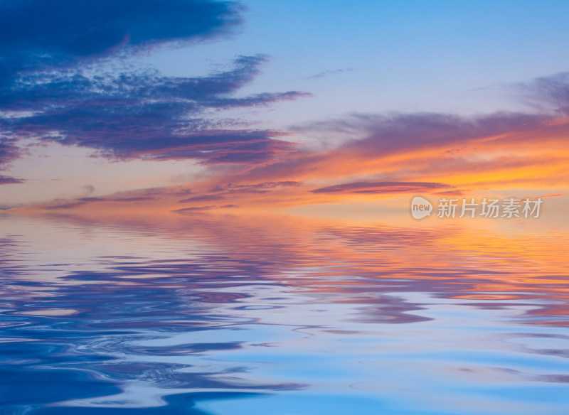 青海湖日出景观