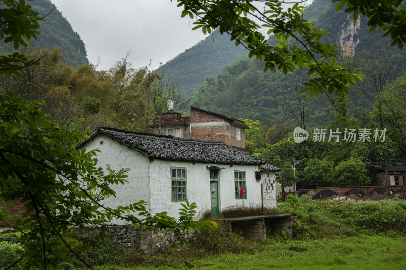 桂林山水田园小镇风光