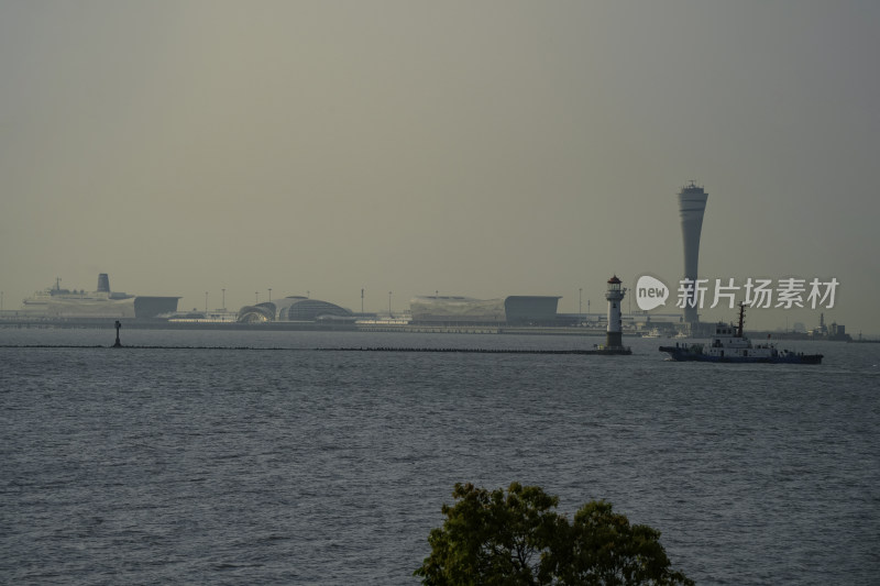 大海轮船货轮船只水运码头港口