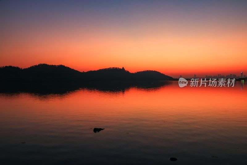 武汉东湖落雁岛景区绝美自然风光落日夕阳