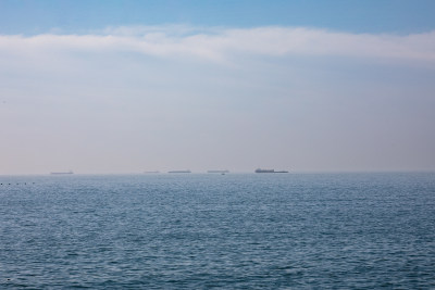 山东青岛第三海水浴场海滨海岸海滩海天景观