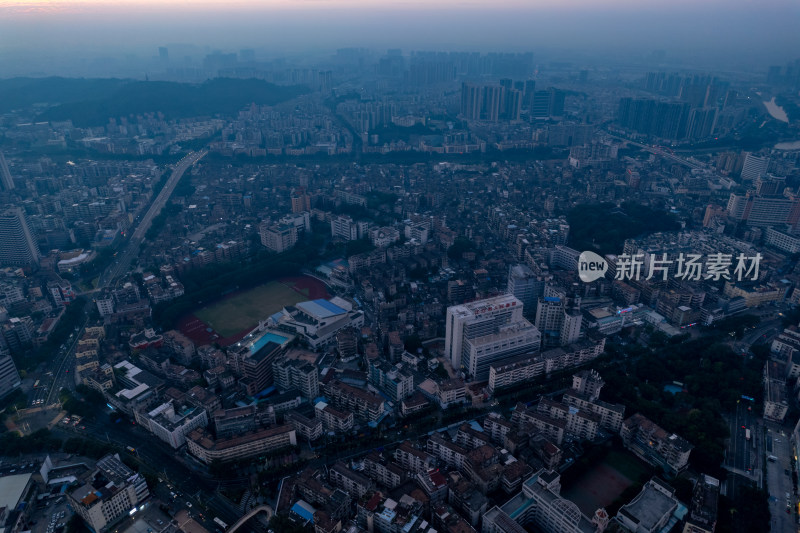 广东江门城市晚霞航拍摄影图