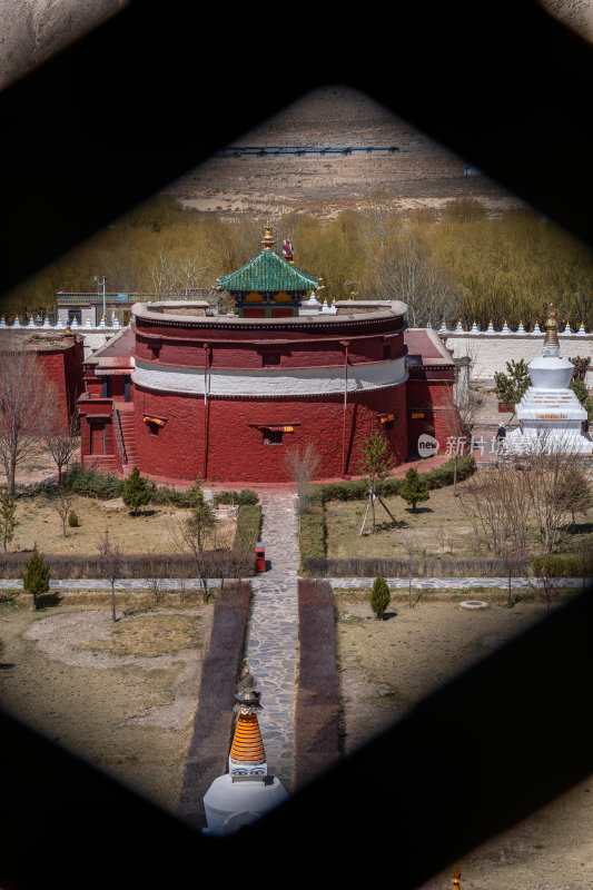 西藏山南桑耶寺藏式金顶高原圣地恢弘建筑