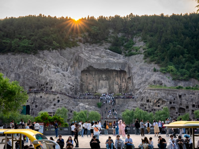 洛阳龙门石窟旅游风景