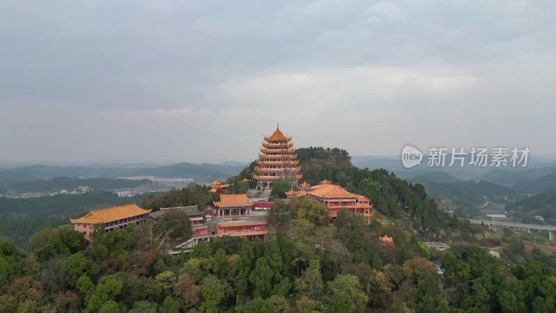 航拍四川遂宁灵泉寺风景区