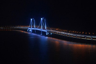 大连跨海大桥的夜景