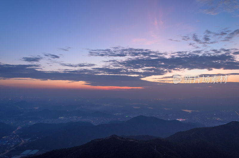 深圳羊台山公园夕阳晚霞火烧云自然风光