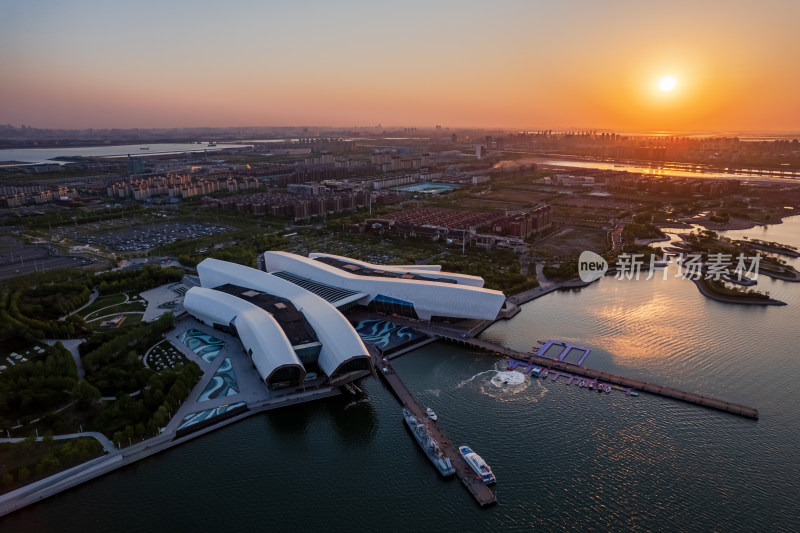 天津生态城南湾国家海洋博物馆城市建筑风光