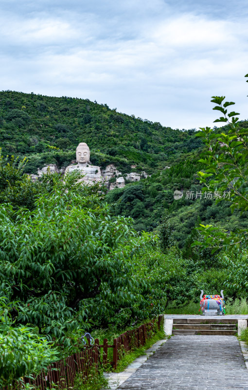 山西太原蒙山大佛自然山水景观