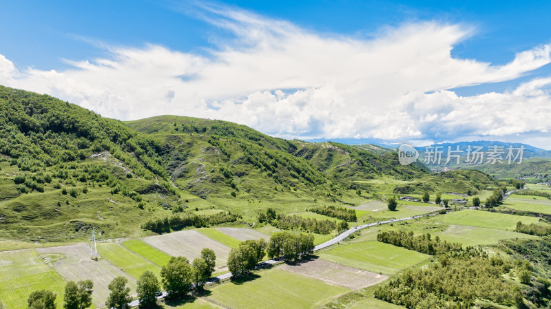 G248国道四川甘孜道孚县八美的风景