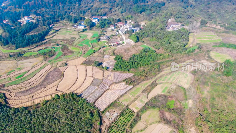 春耕农田农业种植山川丘陵航拍图