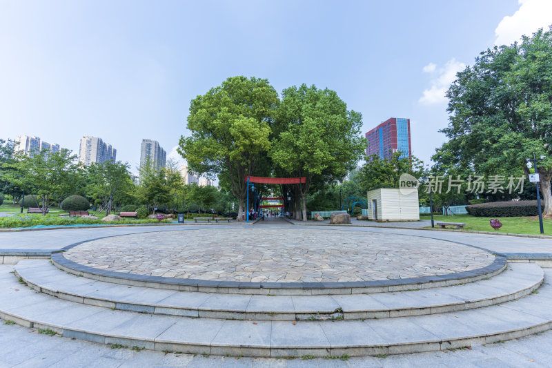 武汉关山荷兰风情园风景