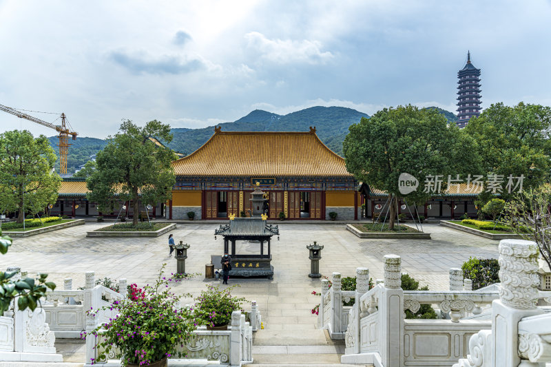 浙江舟山普陀山宝陀讲寺风光