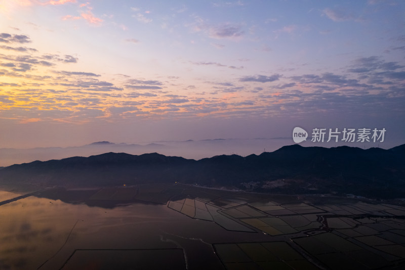 福建霞浦滩涂海上日出朝霞自然风光