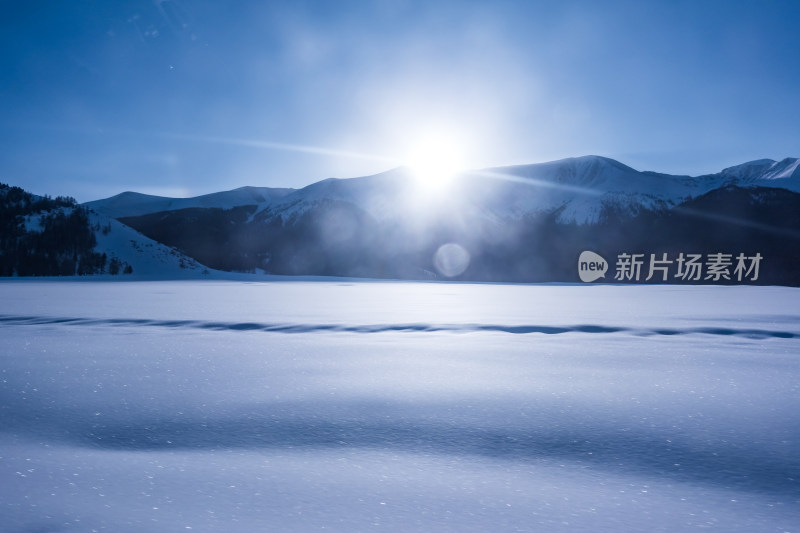 新疆阿勒泰喀纳斯冬季雪景