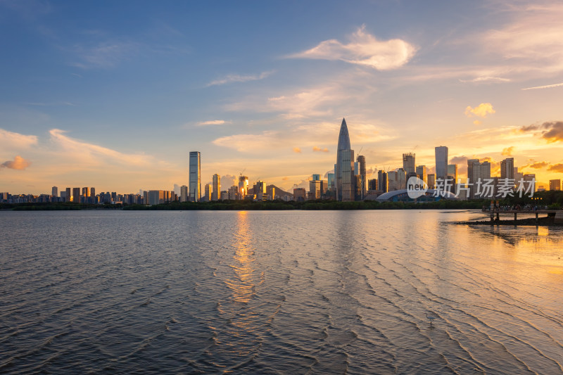 深圳湾后海天际线落日余晖美景