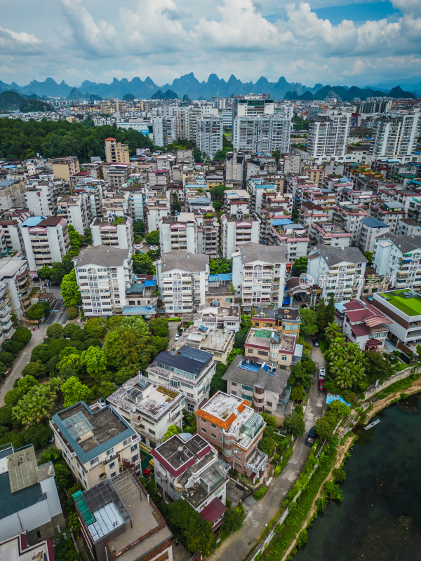 桂林小东江周边城市建筑