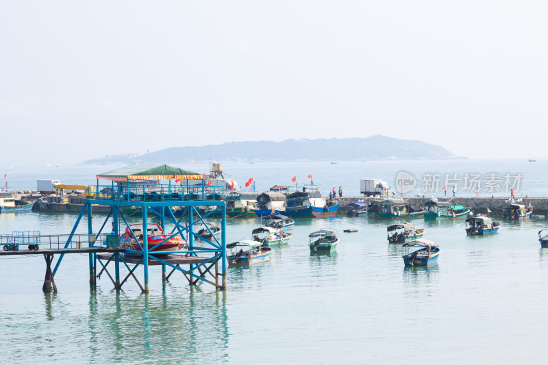 海岛码头风光