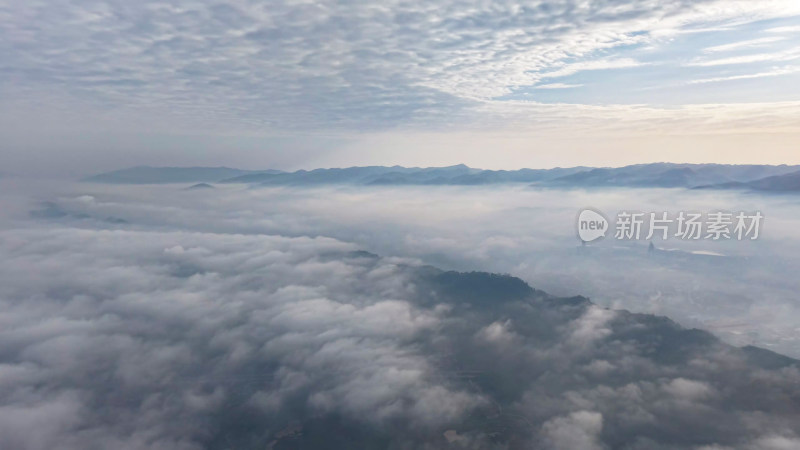 高空俯瞰云海景观