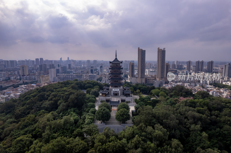 广东佛山魁星阁地标建筑航拍图