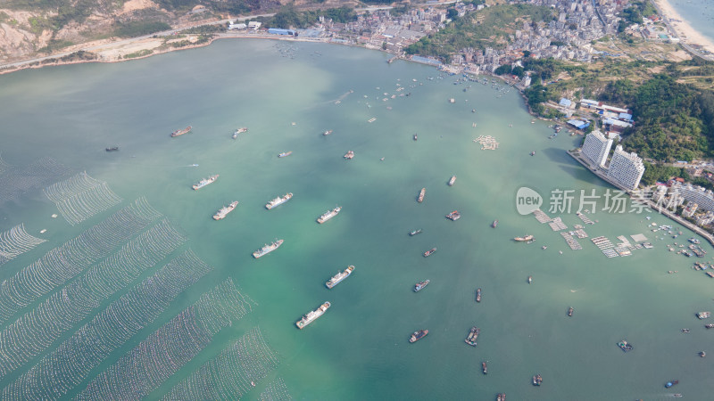 航拍福建海岸海产养殖场