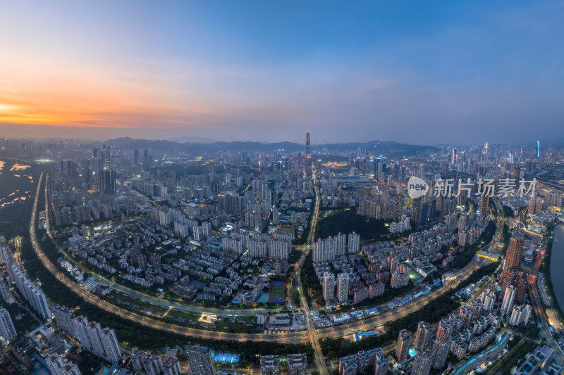 深圳福田CBD大湾区平安大厦夜景蓝调航拍