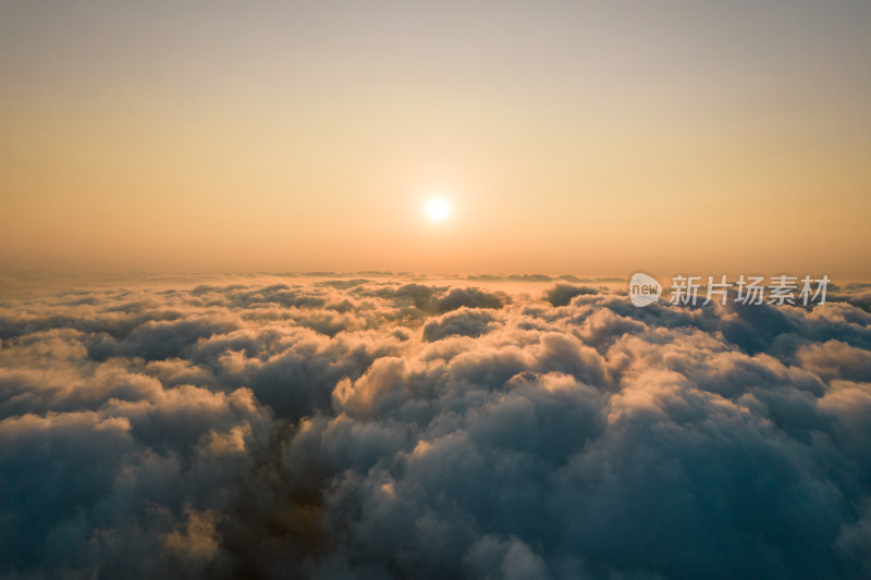 深圳梧桐山云海日出