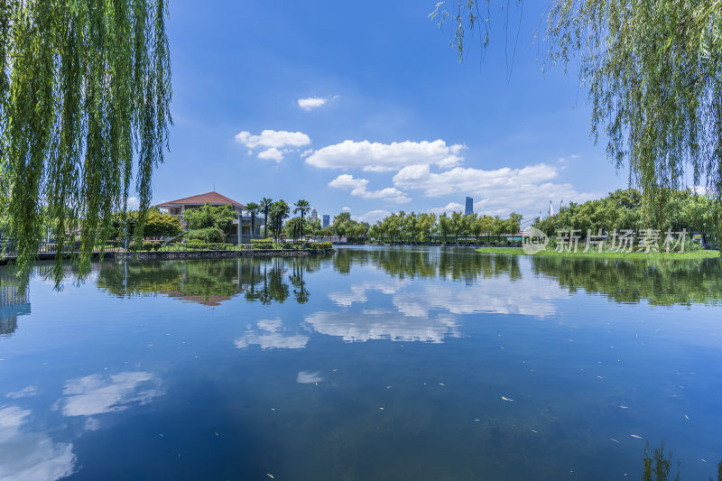 武汉武昌区四美塘公园风景