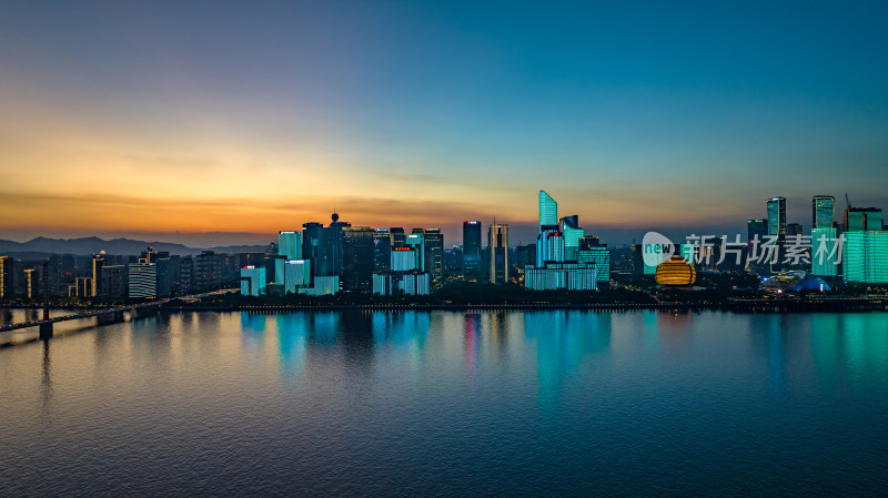 杭州钱江新城城市阳台夜景