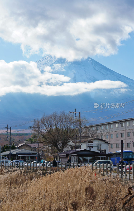 日本山中湖，眺望富士山