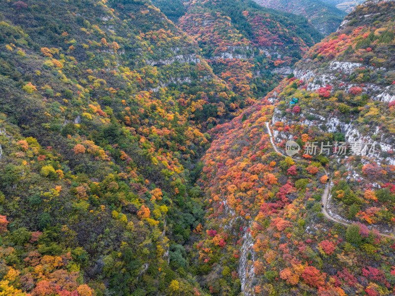 山西太原旅游秋景石窑寺航拍