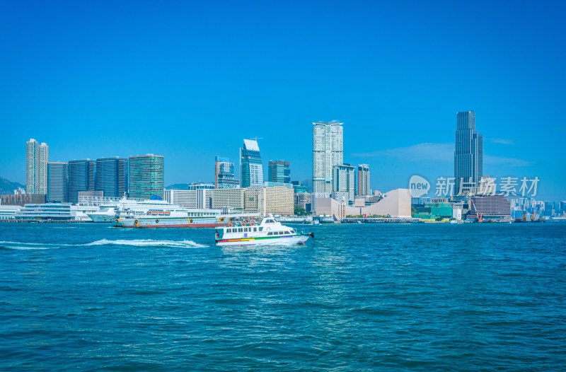 香港维多利亚港滨海城市高楼建筑与海景风光