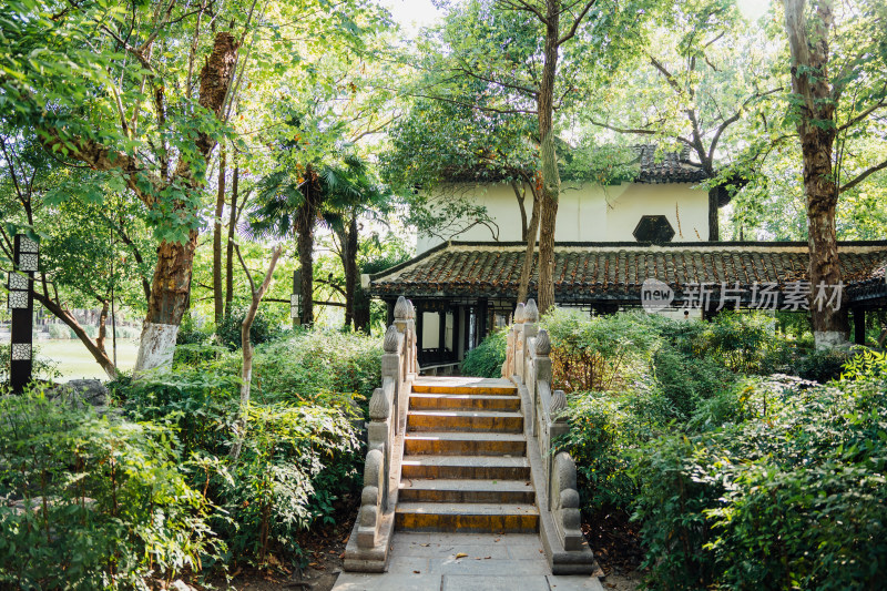 合肥包公园包公祠