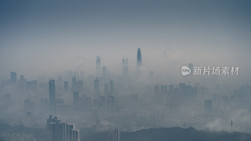 深圳市区全景航拍云海